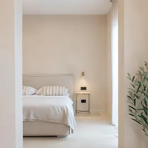 Hotel Lo͝or Luxury Retreat, Stobrec